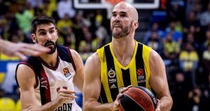 Fenerbahce ran away late to take down Baskonia in a record-breaking night